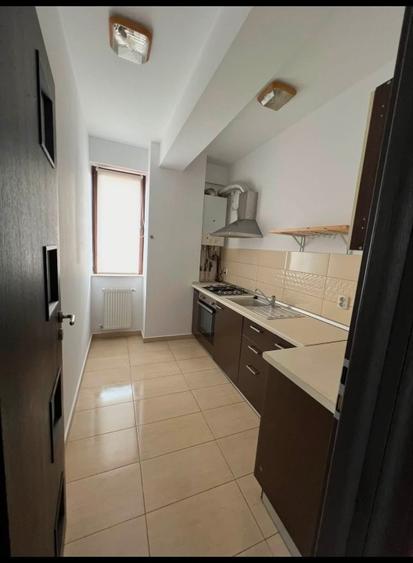 Proprietar- Apartament 2 camere, intrare separată, metrou Jiului