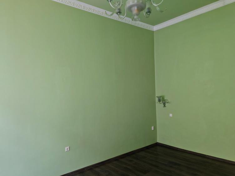 Apartament 3 camere liber la vanzare zona Piata Sfatului