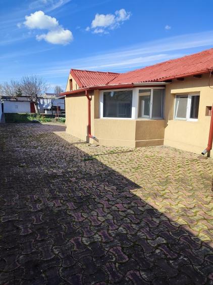Teren 540 si casa locuibila 70mp tel 0744381757