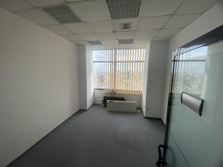 Birou 617mp | Universitate | BMS, Recepție & Lift Marfă