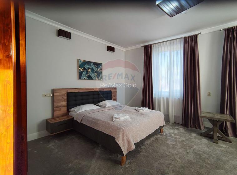 Proprietate speciala, doua vile de patrimoniu restaurate integral - 21