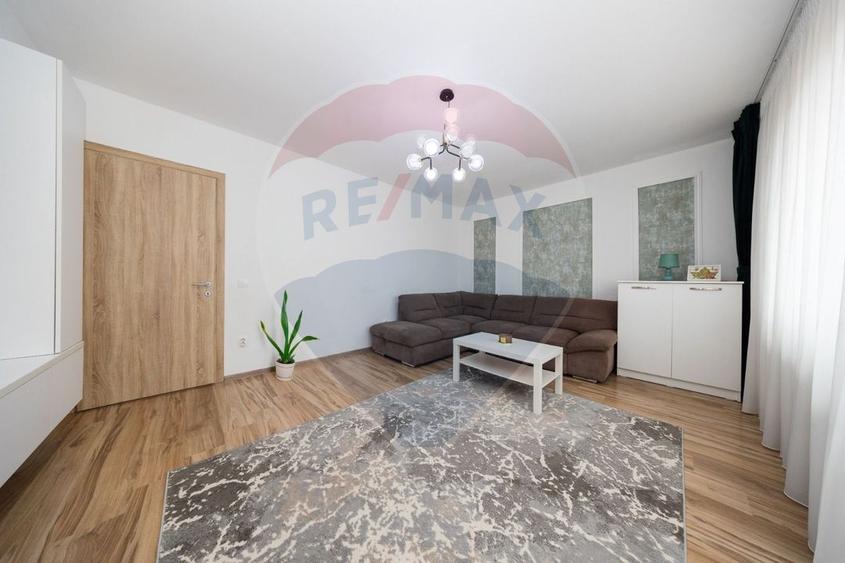 Apartament 2 Camere Decomandat,Modern, Superb Mobilat-Utilat |Tractoru