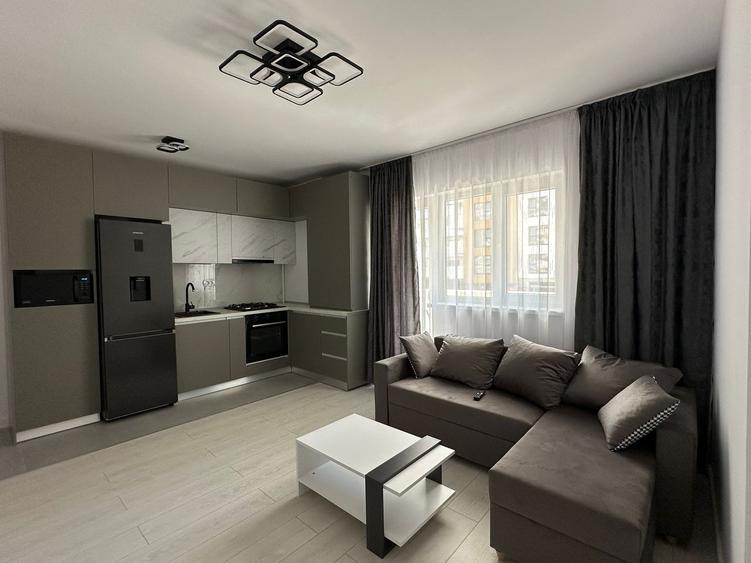 Apartament 3 camere, metrou Berceni