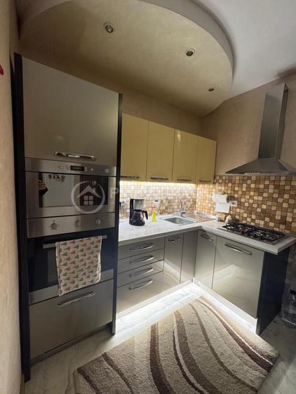 Comision redus 50%! Apartament 2 camere 55mp/corp de casa, CT + CURTE