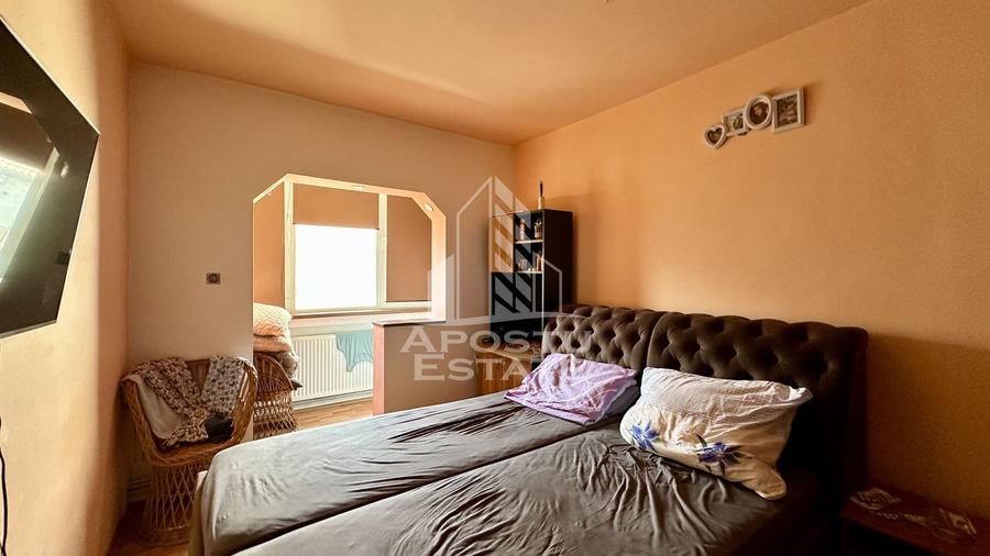 Apartament de vanzare cu 3 camere, decomandat, Aradului Timisoara