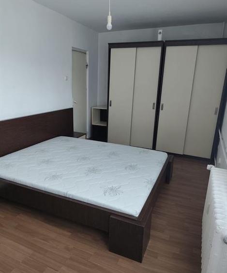 Garsoniera Zorilor - Strada Louis Pasteur - 370 Euro
