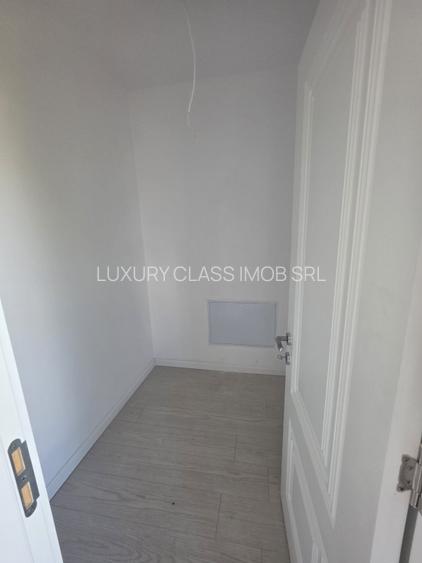 Vanzare Vila Individuala/Cristalului/5 camere id nr 54 - 19