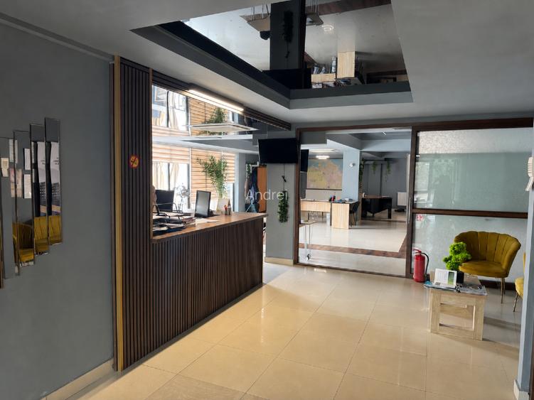 Spatiu comercial/birouri de inchiriat, zona cu vad comercial - 2
