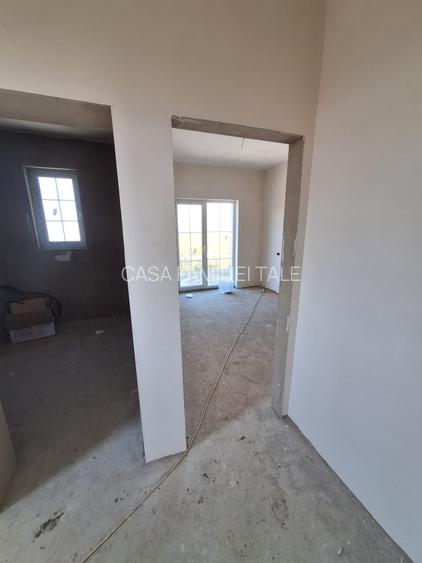 Duplex nou 2025 – 3 camere, curte proprie | Sânandrei, 10 min Timișoara - 12