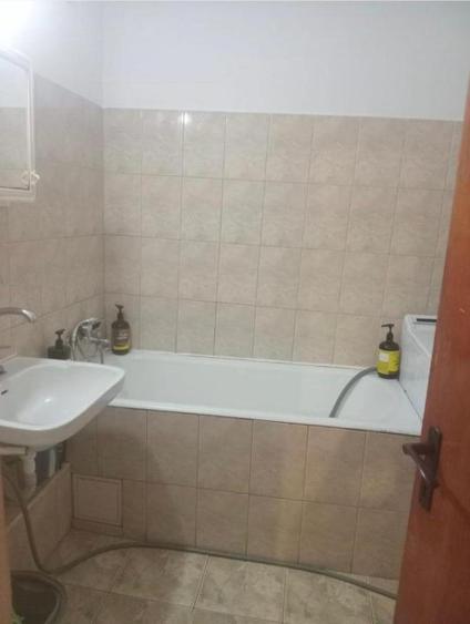 77900 euro -2camere -53mp- Sebastian - bloc 1983