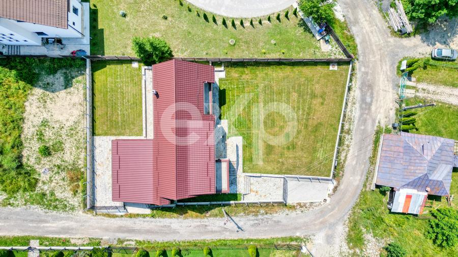 Vilă D+P+M cu teren de 1.000 mp în Predeal – 505 mp