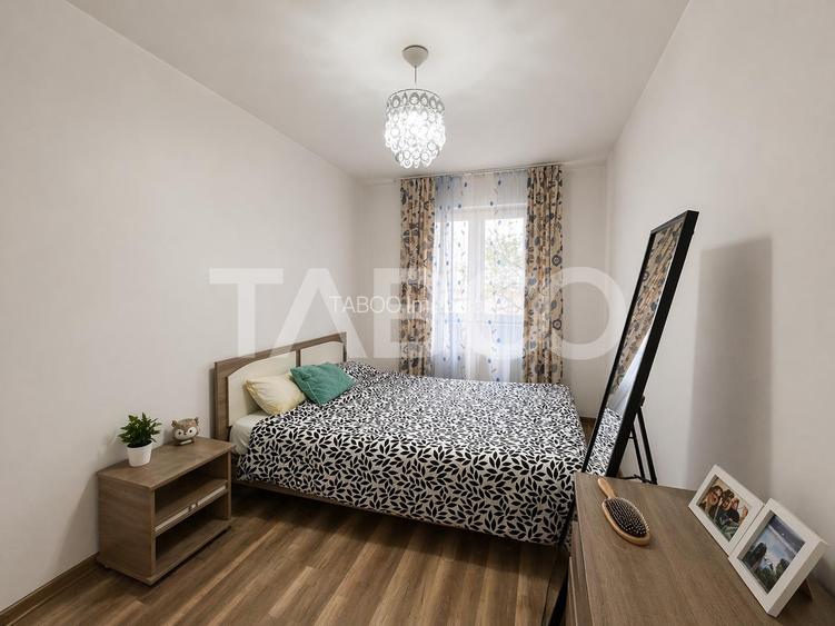Apartament  3 camere de vanzare semidecomandat  etaj intermediar Sibiu - 2