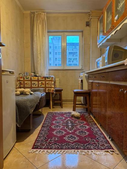 APARTAMENT 2 CAM-CURAT-RAHOVA-BARCA-BLOC 1986-REABILITAT