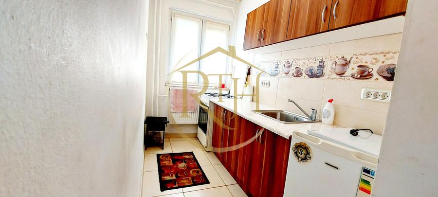 Oferim spre inchiriere, apartament cu 2 camere decomandat, Complex