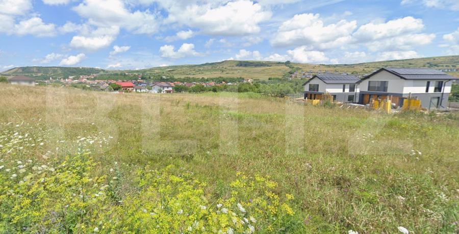 Teren intravilan, 710 mp, front 16 m, zona Chinteni
