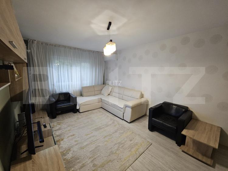 Apartament 3 camere, 67 mp, decomandat - renovat, zona Nicolina - 6