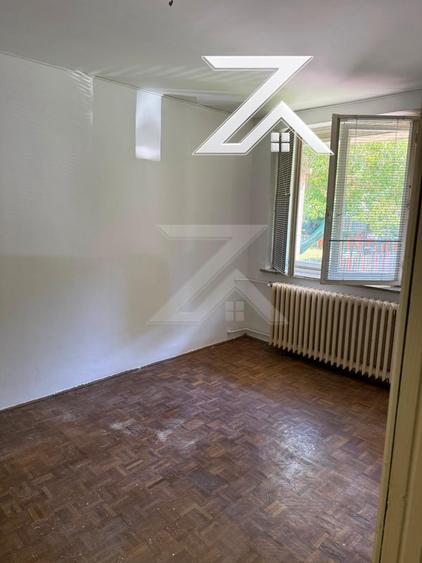 3 camere de vânzare – Rovine