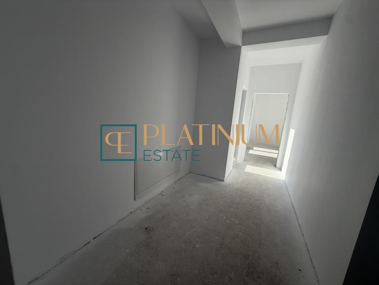 P5027 PENTHOUSE DECOMANDAT cu 3 camere zona LAC DUMBRAVITA