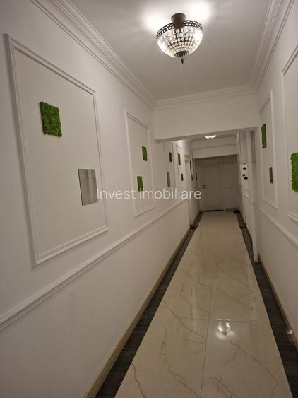 INTABULAT! 2 CAMERE ROYAL TOWN COPOU, IASI - 9