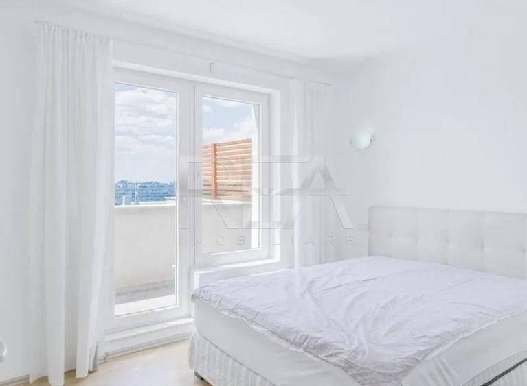 2 camere Titan decomandat, centrală, an 2013, 72 mp