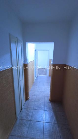 Apartament 2 camere decomandate de vanzare zona Cet - 5