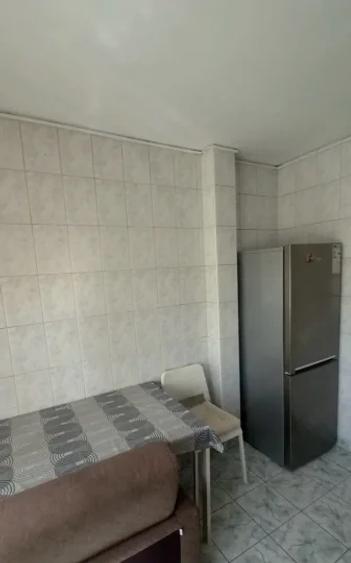 Apartament - 2 camere - decomandat - Brancoveanu