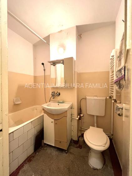 🏡 Apartament 2 camere, etaj 3, stradal – zonă excelentă Micro 40 - 14