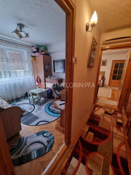 Apartament 3 camere - Micro 5! - 5