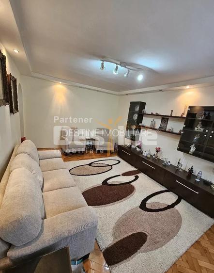 vand apartament zona Soarelui - 7