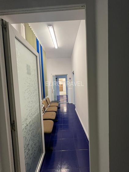 spatiu ideal pentru  birouri, cabinete, afterschool, 2000 euro - 30