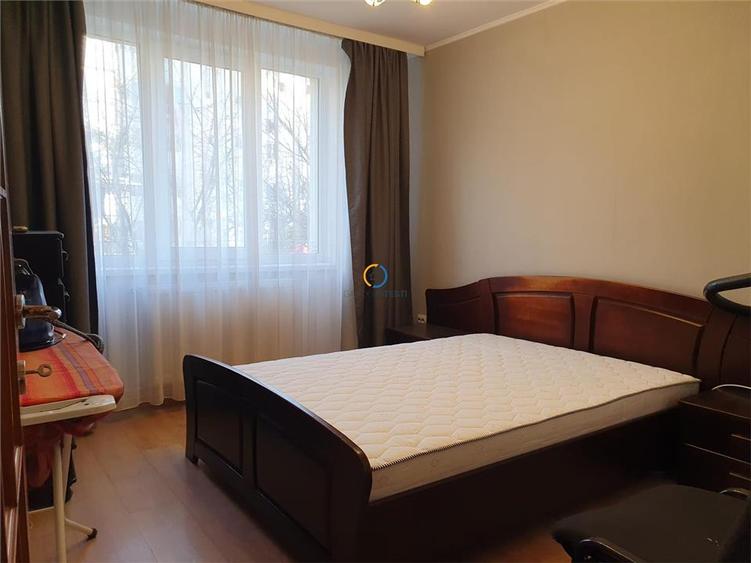 Vânzare apartament 4 camere Trivale