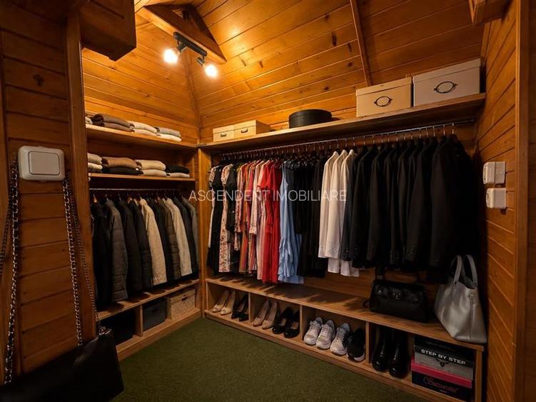 Casa familiala,790mp teren,5+dormitoare, livada,2 garaje,panouri 8 kW, Tarnaveni - 16