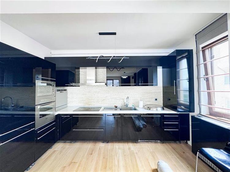 Apartament de vanzare 3 camere Herastrau Nordului