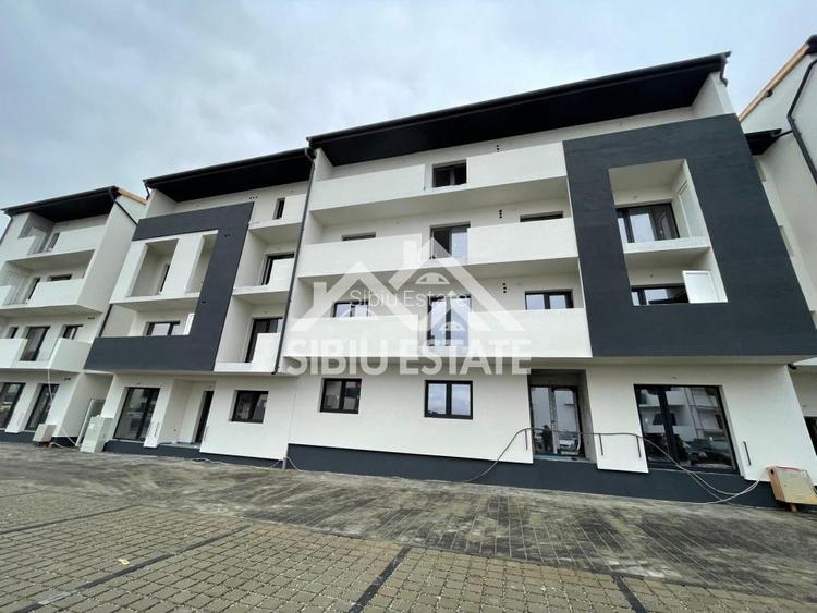 Apartament decomandat cu 2 camere-s.utila 53.46 mp, balcon 6,14- loc de parcare - 3