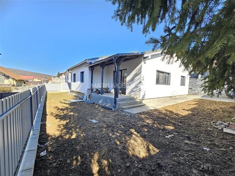 Vanzare casa NOUA cu 3 dormitoare Sancraiu, zona Pestisorul - 5