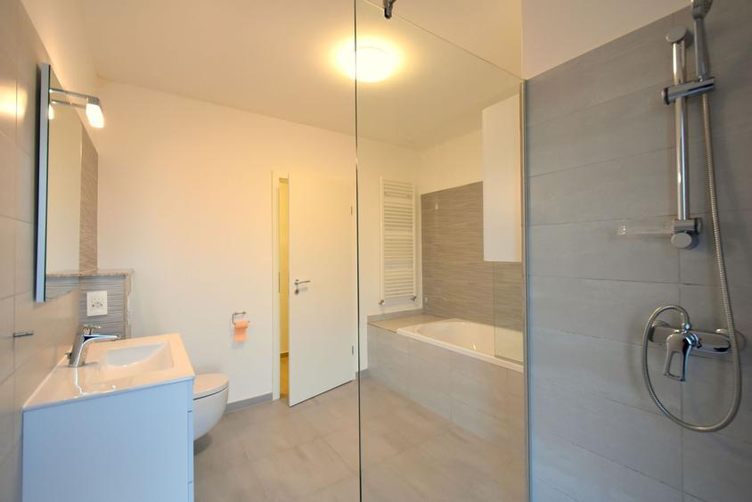 Apartament 3 camere - Dumbravita - Mega Image
