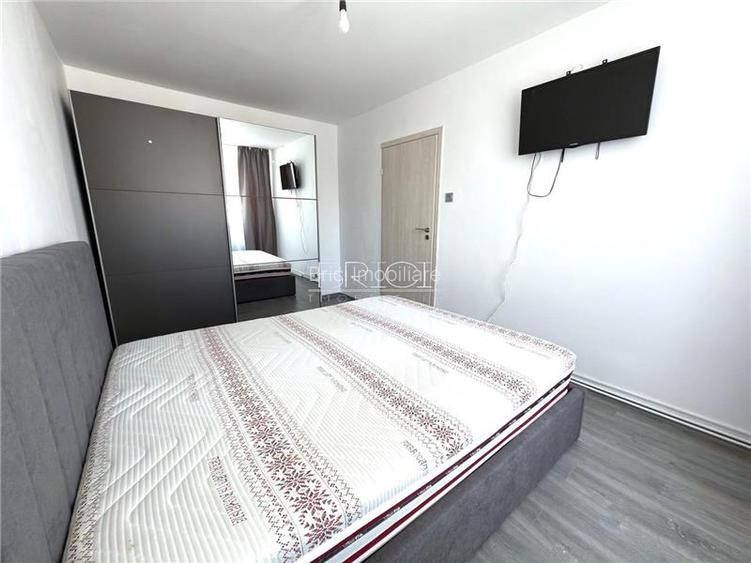 Prima Inchiriere! Apartament 2 camere, 60 mp, zona CEC, Centrul Civic - 4