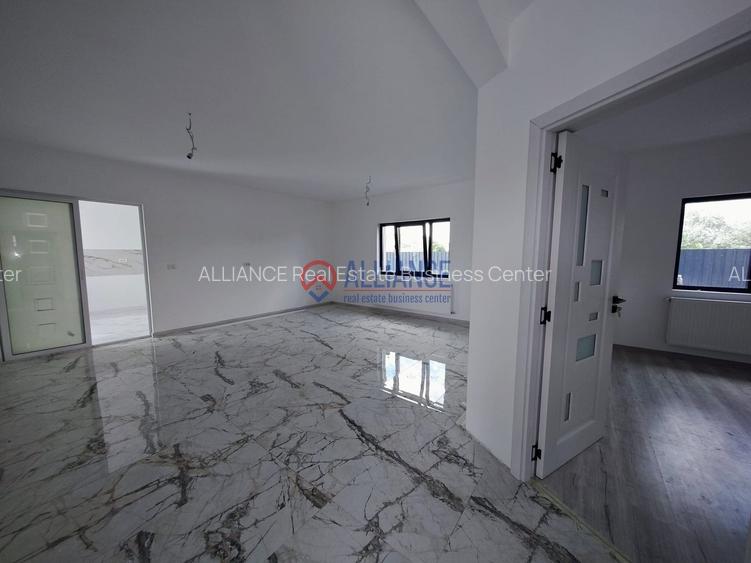Valu lui Traian - Casă 3 camere teren 411 mp - 9