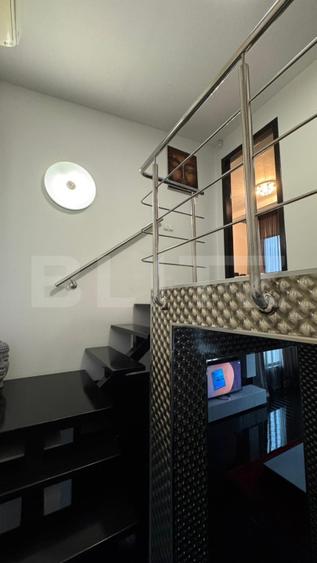 Casa individuala cu 4 camere, 500 mp de teren, garaj de 60 mp, zona Vivo