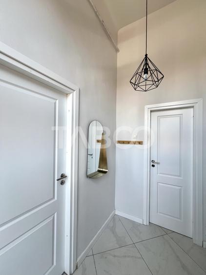 Apartament cu 3 camere si terasa de 14 mp in zona Centrala la cheie