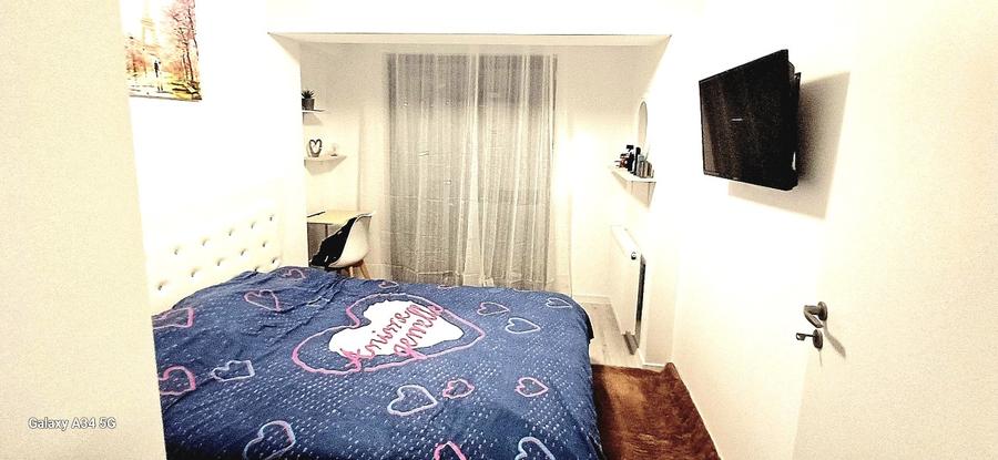 Închiriez apartament 2 camere open space