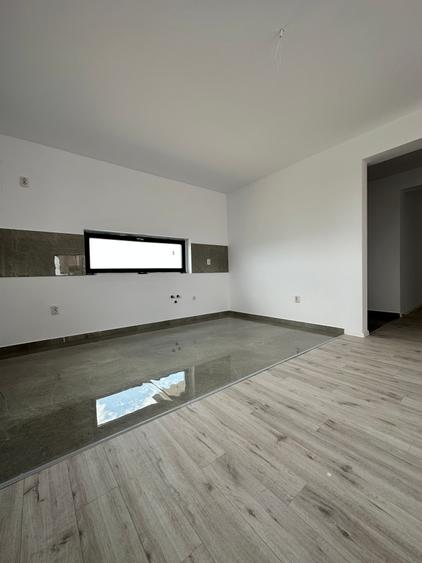 CASA INDIVIDUALA FINALIZATA, 510 MP, 4 CAMERE, TVA INCLUS, BALOTESTI
