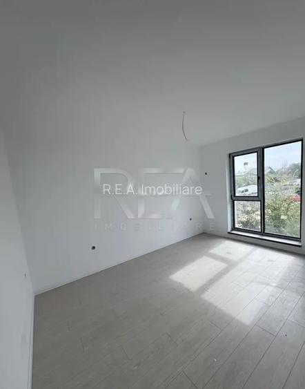 VILA 5 Camere, P+1 Bragadiru nou ! - 3
