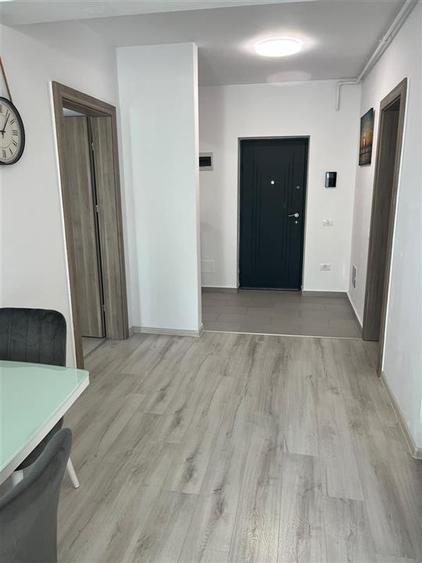 Apartament Lux prima inchiriere cu loc de parcare subteran Tractoru Coresi