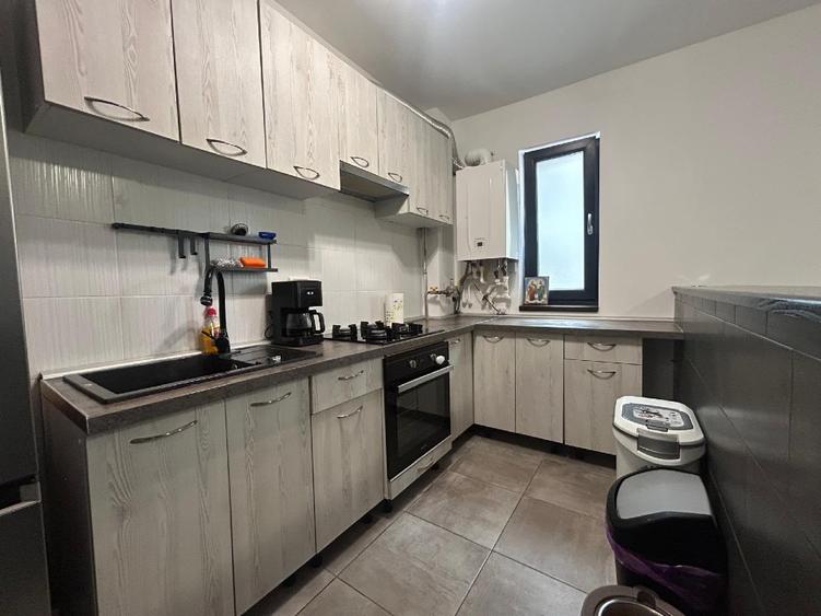 VÂND DIRECT DE LA PROPRIETAR – 2 camere, Păcurari-Rediu, în spate la Kaufland