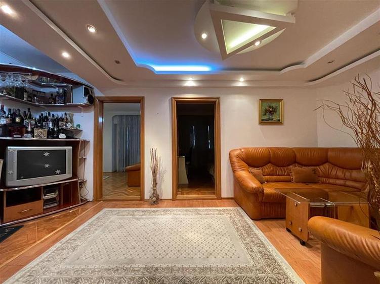 Apartament 3 camere zona centrala Tulcea