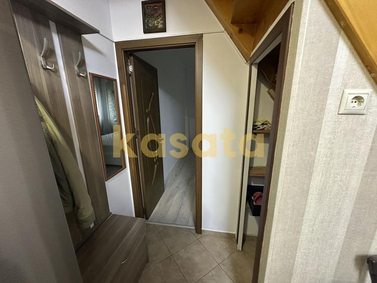 Casă 3 Camere de Vanzare | Curte | Renovată | Magazie