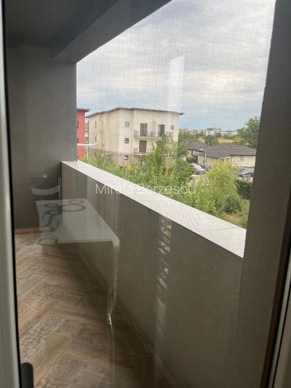 Inchiriez apartament 3 camere Giroc - 3