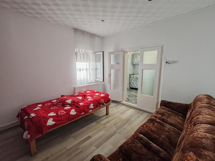 Casa 2 camere mobilata si utilata GHIMBAV