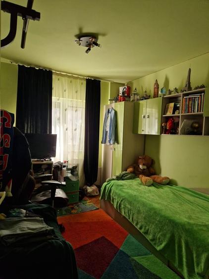 Soarelui | 3 Camere | Etaj 1 | Centrala proprie | Boxa